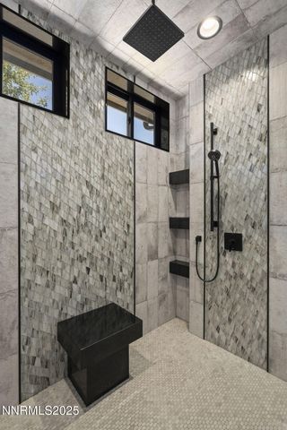 6177 N Featherstone Circle, Reno, NV 89511