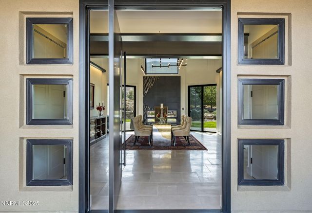 6177 N Featherstone Circle, Reno, NV 89511