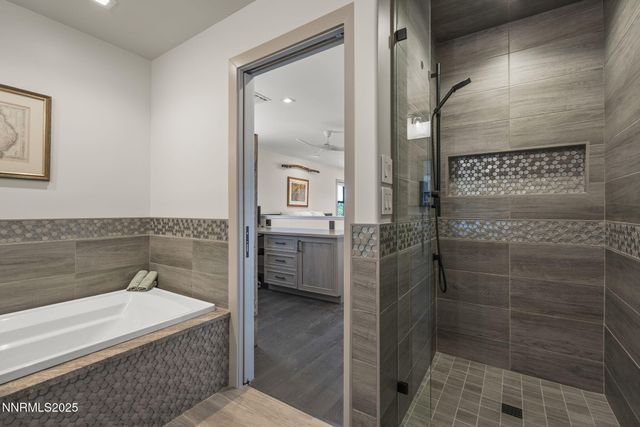 6177 N Featherstone Circle, Reno, NV 89511