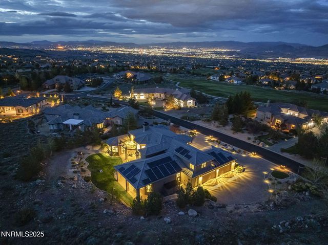 6177 N Featherstone Circle, Reno, NV 89511