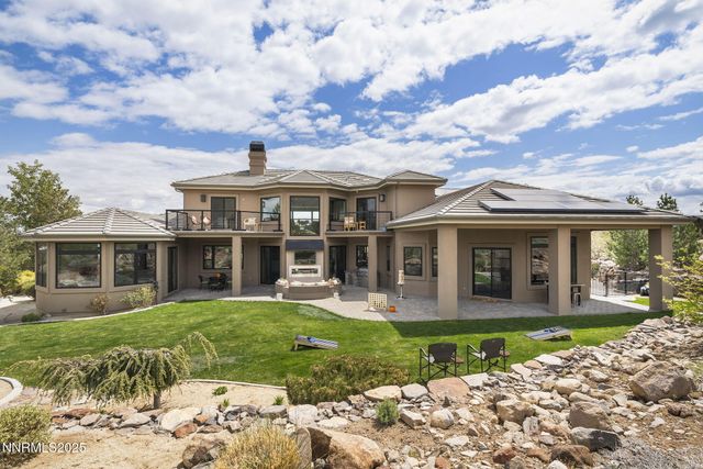 6177 N Featherstone Circle, Reno, NV 89511