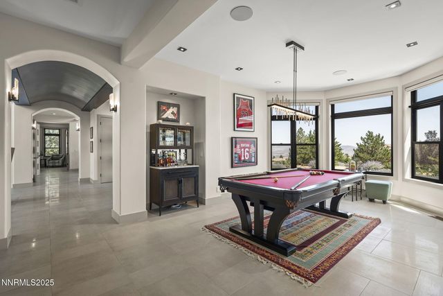 6177 N Featherstone Circle, Reno, NV 89511