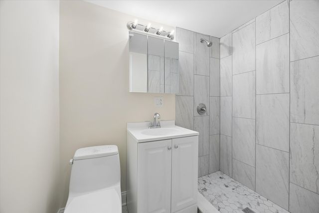 7845 S Ingleside Avenue, Chicago, IL 60619