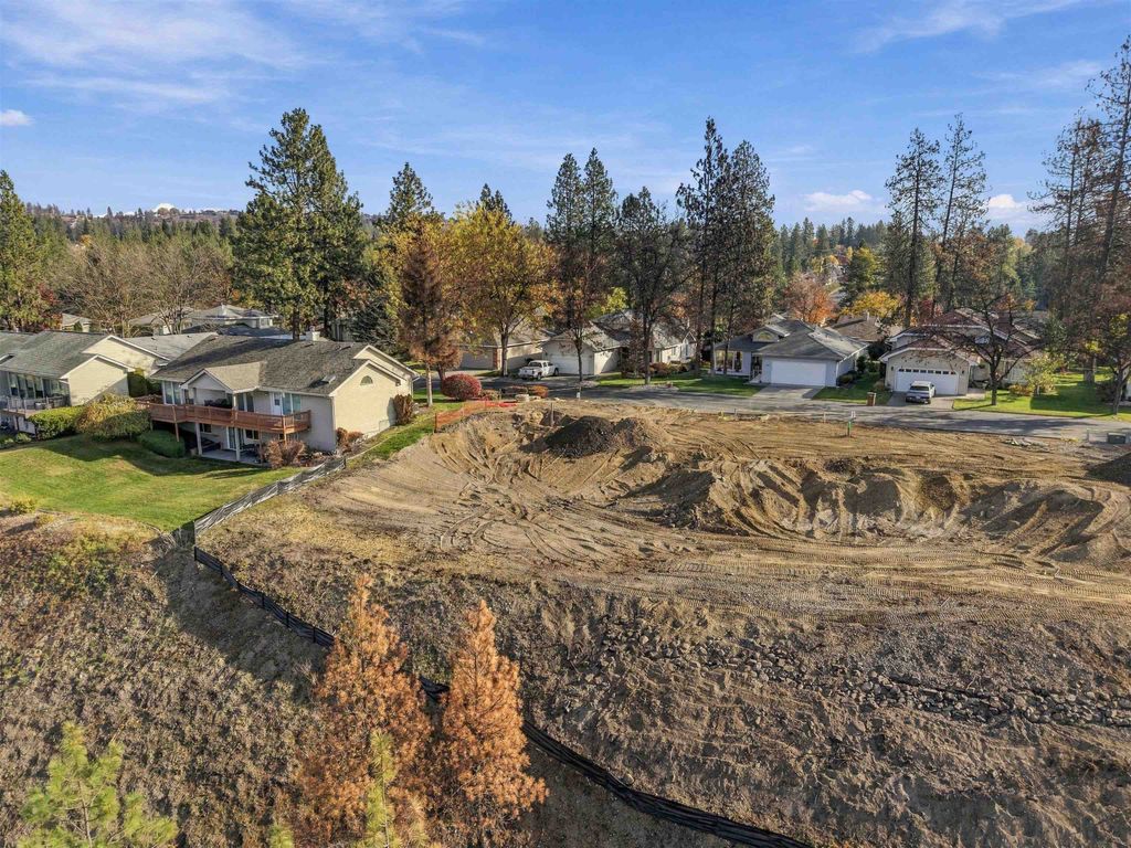 6407 N Park View Ln, Spokane, WA 99205 photo 4