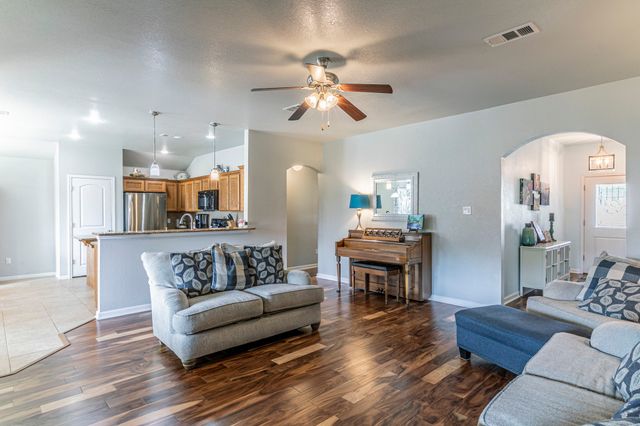 8515 Lamplight Court, Temple, TX 76502