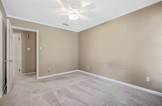 8 Stoney Brook Court, Little Rock, AR 72227