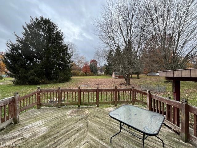 3238 Menough Road, Ravenna, OH 44266