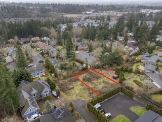 10238 Nw LEE St, Portland, OR 97229