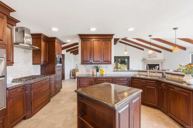 13319 Pacer Lane, Poway, CA 92064