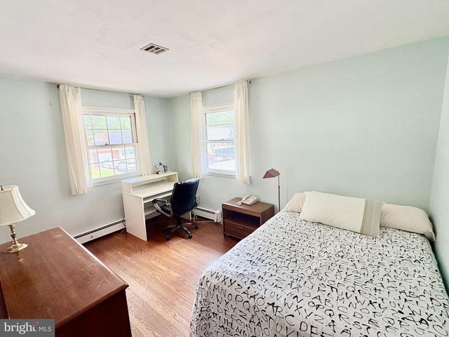 417 W JEFFERSON AVE, Linwood, NJ 08221