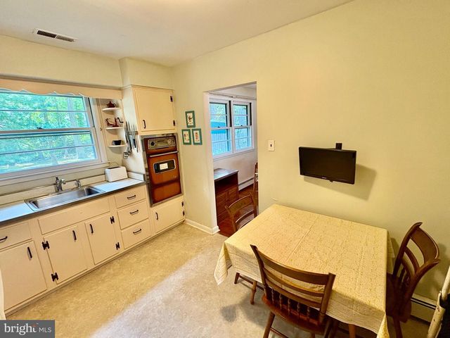 417 W JEFFERSON AVE, Linwood, NJ 08221