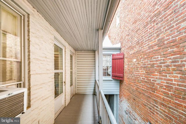 411 S MARKET ST, Frederick, MD 21701
