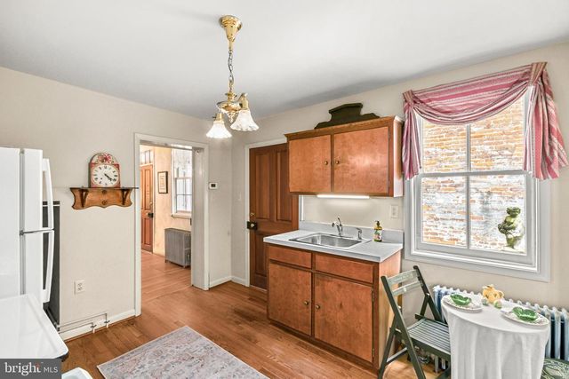 411 S MARKET ST, Frederick, MD 21701