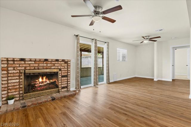 600 Watkins Drive, Las Vegas, NV 89107