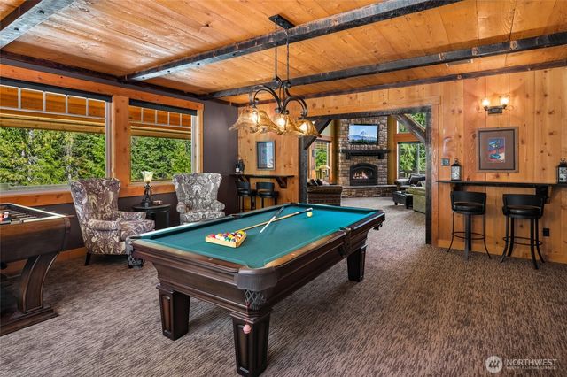 4422 Kachess Lake Road, Easton, WA 98925