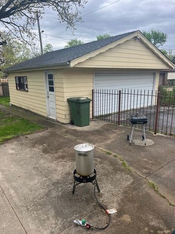 14535 Minerva Avenue, Dolton, IL 60419
