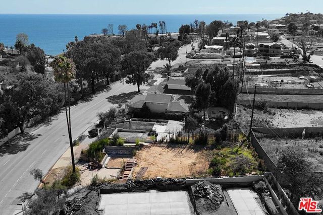 16827 W Sunset Boulevard, Pacific Palisades, CA 90272