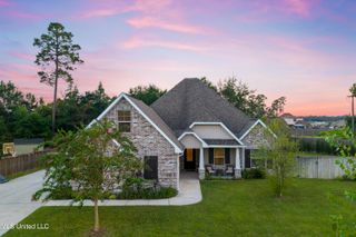 5807 Sylvester Street, Ocean Springs, MS 39564