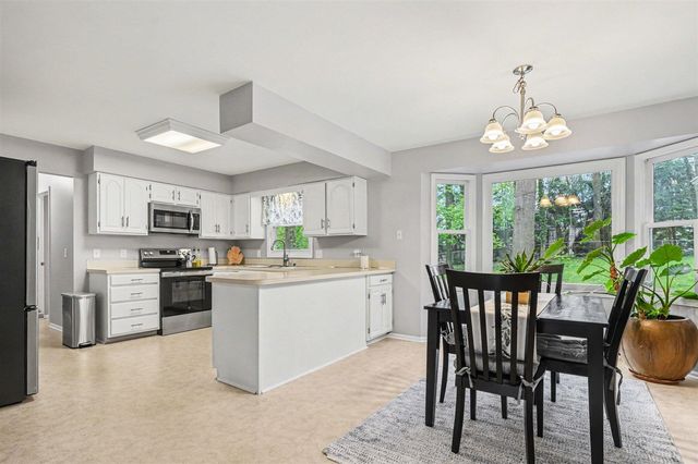 6474 Pepperidge Circle, Portage, MI 49024