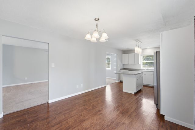 2007 63rd Street, Des Moines, IA 50322