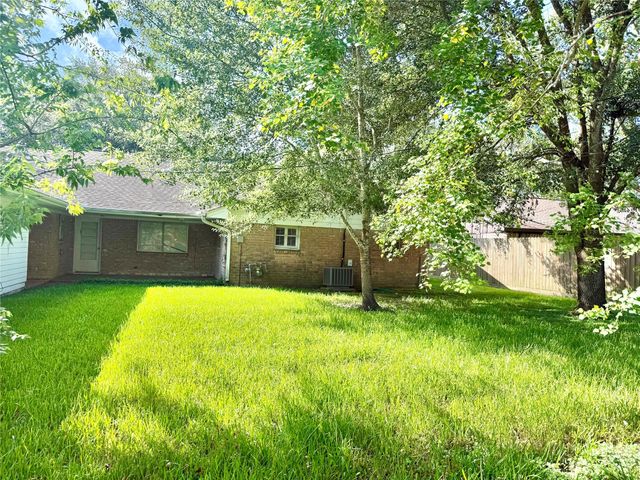 2606 Gun Powder Lane, Pearland, TX 77581