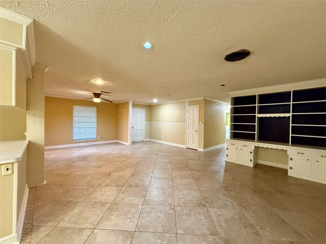 2606 Gun Powder Lane, Pearland, TX 77581