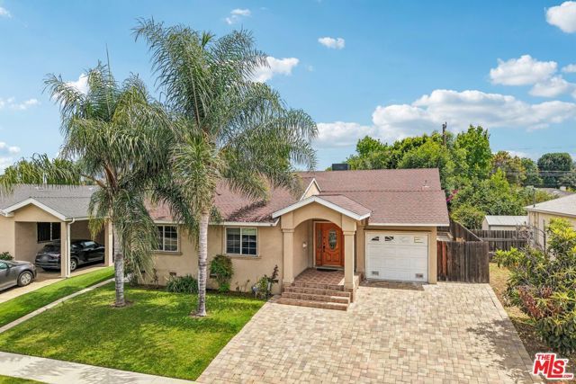 17550 Collins Street, Encino (los Angeles), CA 91316