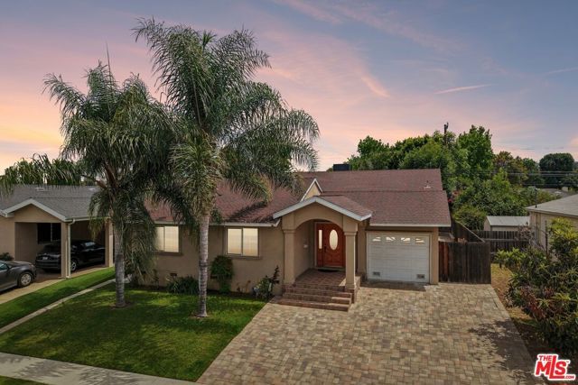 17550 Collins Street, Encino (los Angeles), CA 91316