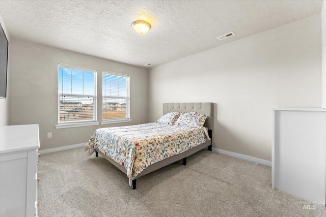 11389 W W Millbank St, Nampa, ID 83651