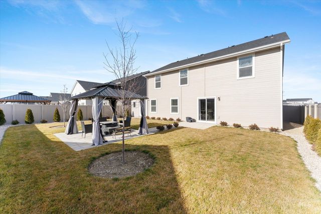 11389 W W Millbank St, Nampa, ID 83651