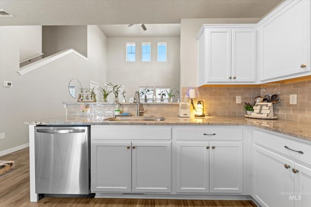 11389 W W Millbank St, Nampa, ID 83651