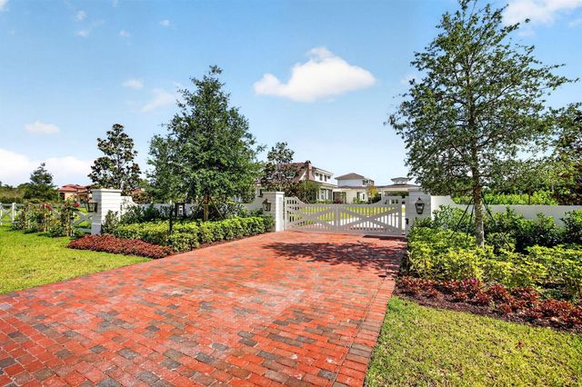 10250 El Paraiso Place, Delray Beach, FL 33446