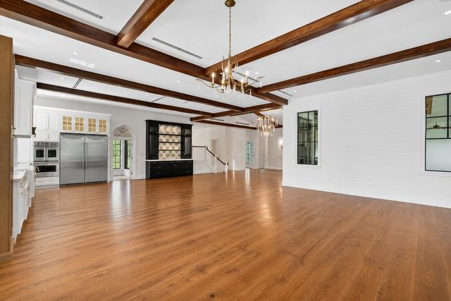 10250 El Paraiso Place, Delray Beach, FL 33446