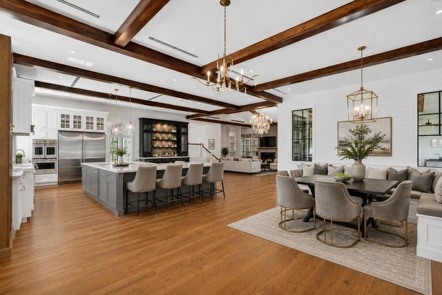 10250 El Paraiso Place, Delray Beach, FL 33446