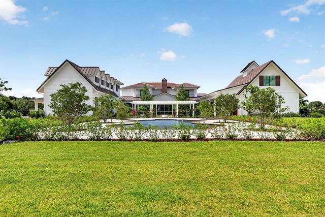 10250 El Paraiso Place, Delray Beach, FL 33446