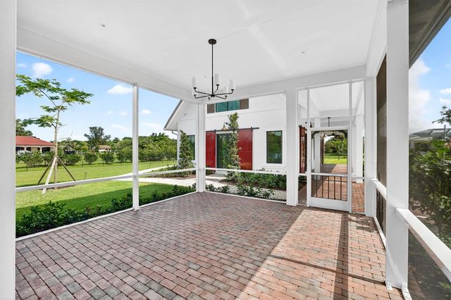 10250 El Paraiso Place, Delray Beach, FL 33446