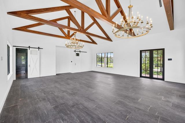 10250 El Paraiso Place, Delray Beach, FL 33446