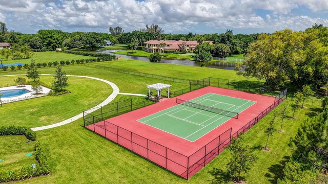 10250 El Paraiso Place, Delray Beach, FL 33446