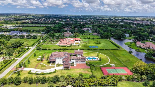 10250 El Paraiso Place, Delray Beach, FL 33446