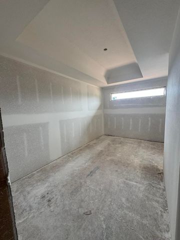 704 W Savanna Court, Nixa, MO 65714