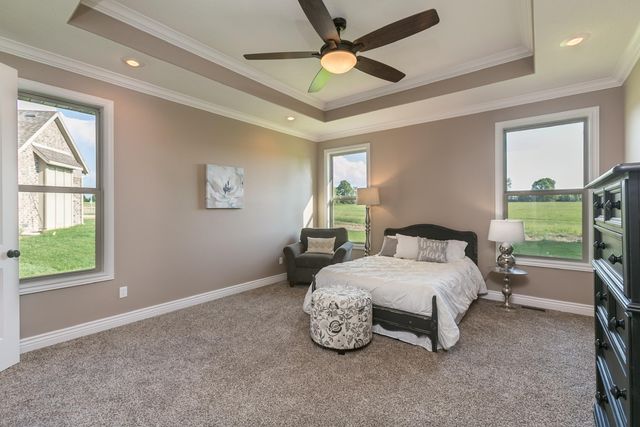 704 W Savanna Court, Nixa, MO 65714