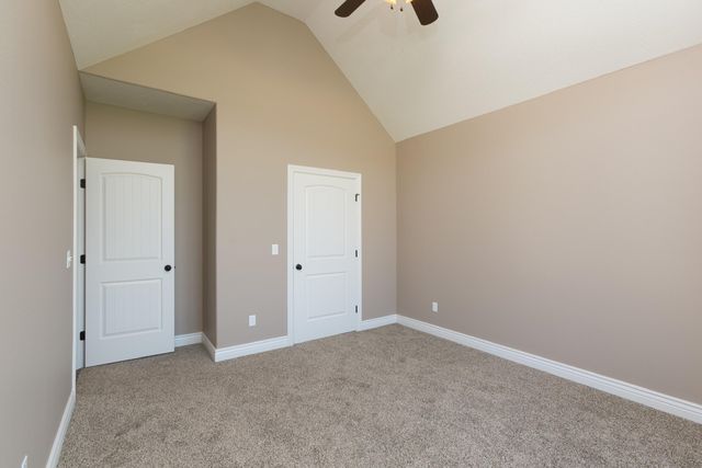 704 W Savanna Court, Nixa, MO 65714