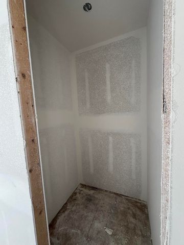 704 W Savanna Court, Nixa, MO 65714