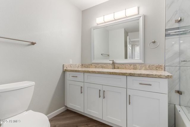 9460 E Mission Lane Unit 211, Scottsdale, AZ 85258