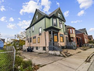 1912 N 27th STREET #1914, Milwaukee, WI 53208