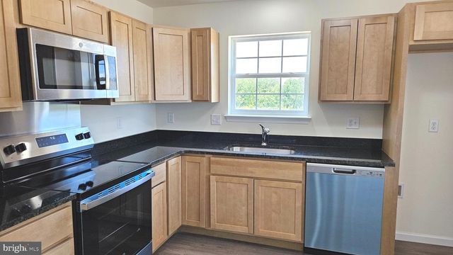240 DOYLESTOWN RD, Smyrna, DE 19977