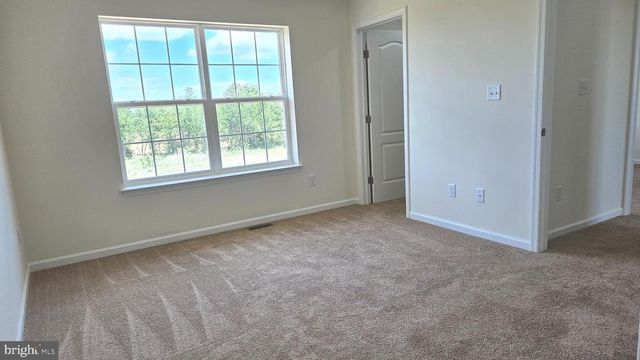 240 DOYLESTOWN RD, Smyrna, DE 19977