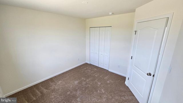240 DOYLESTOWN RD, Smyrna, DE 19977