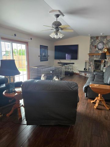 5691 Dove Dale Avenue, Portage, IN 46368