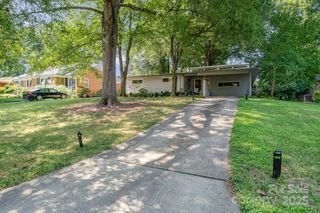 5742 Murrayhill Road, Charlotte, NC 28210